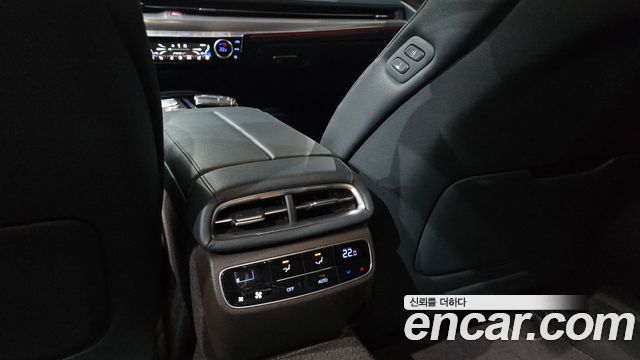 Genesis G80 2021 — photo 30