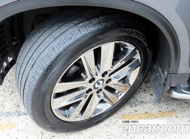 KG Mobility Rexton 2019 — photo 20