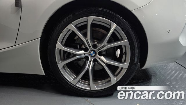 BMW Z4 2020 — photo 7