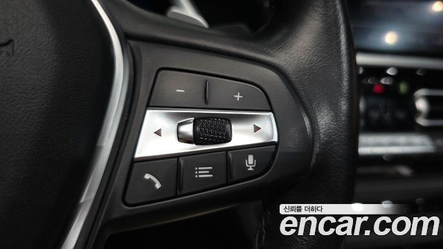 BMW Z4 2020 — photo 28