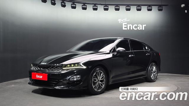 Kia K5 2023 — photo 1