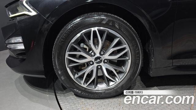 Kia K5 2023 — photo 5
