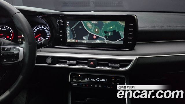 Kia K5 2023 — photo 14