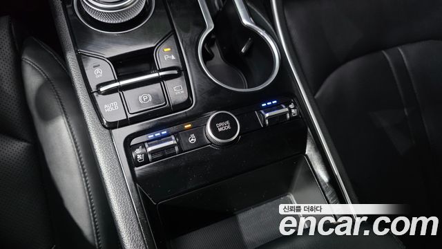 Kia K5 2023 — photo 19