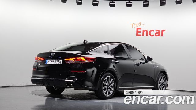 Kia K5 2019 — photo 2