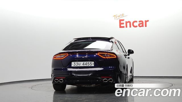Kia Stinger 2018 — photo 4