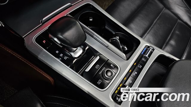 Kia Stinger 2018 — photo 12