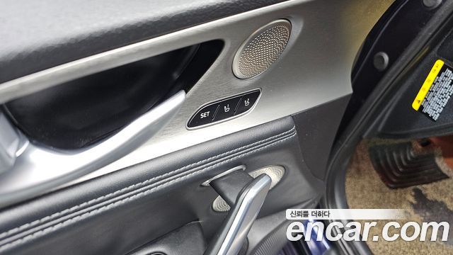 Kia Stinger 2018 — photo 27