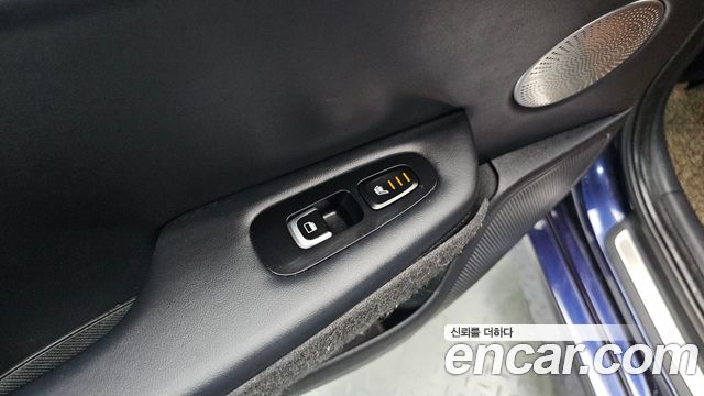 Kia Stinger 2018 — photo 29