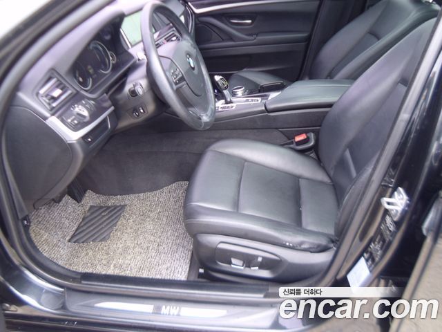 BMW 5-Series 2014 — photo 12