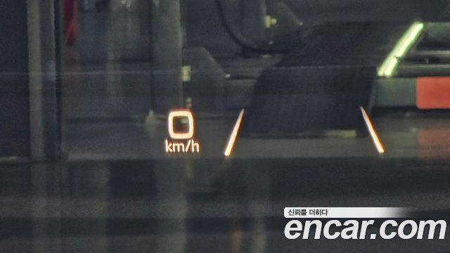 Audi Q4 e-tron 2022 — photo 24