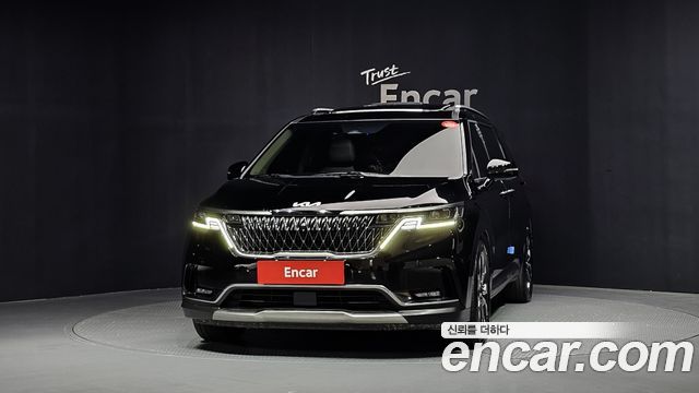 Kia Canival 2022 — photo 3