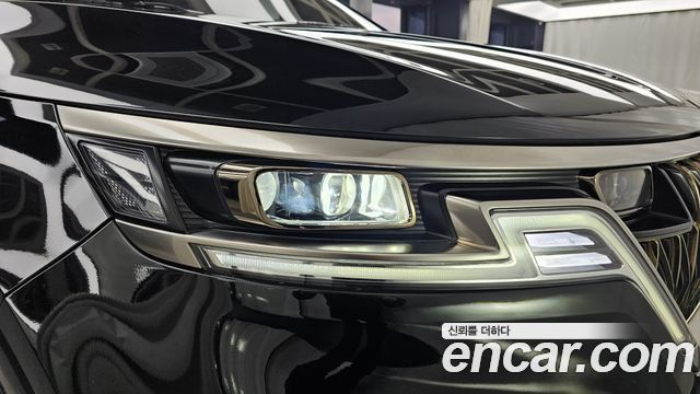 Kia Canival 2022 — photo 8