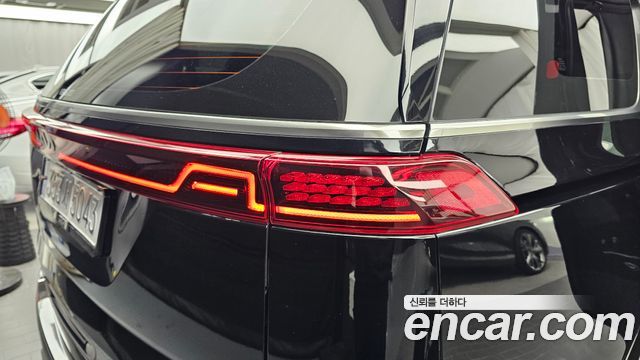 Kia Canival 2022 — photo 9