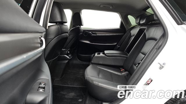 Hyundai Grandeur 2023 — photo 17