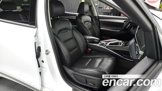 Hyundai Grandeur 2023 — photo 16