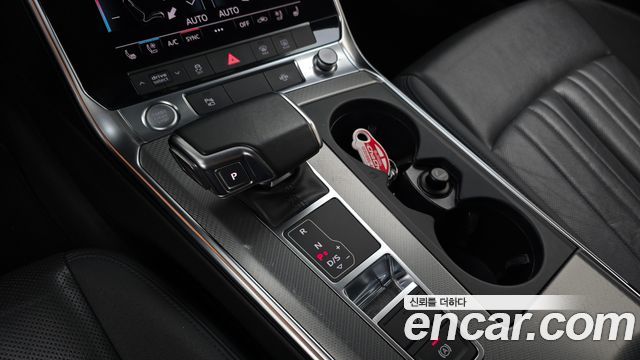 Audi A6 2020 — photo 9
