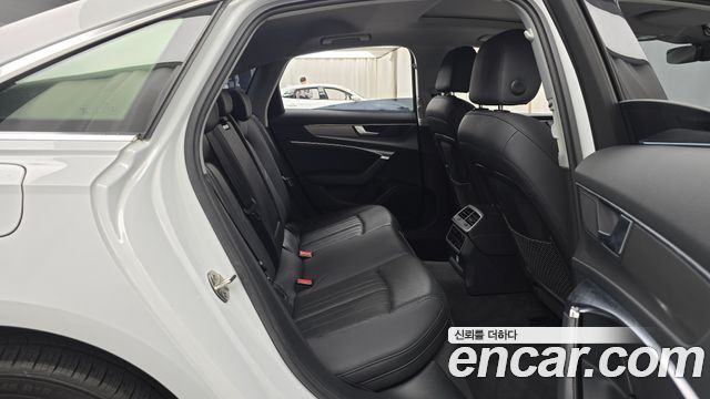 Audi A6 2020 — photo 12