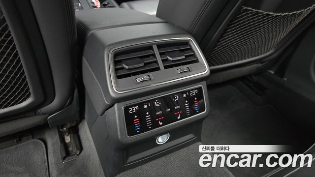 Audi A6 2020 — photo 19