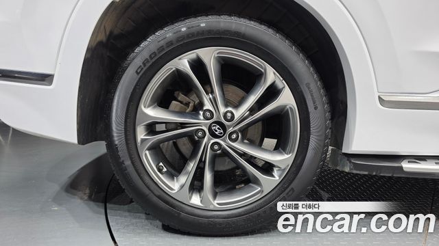 Hyundai Santafe 2019 — photo 5