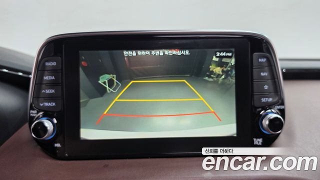 Hyundai Santafe 2019 — photo 20