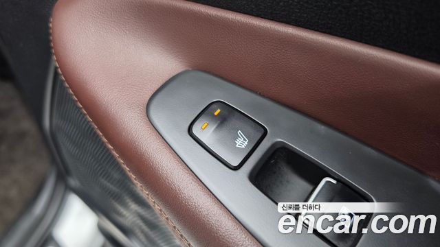 Hyundai Santafe 2019 — photo 25