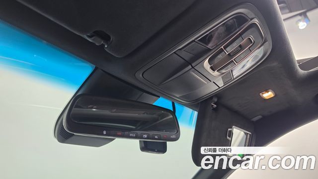 Hyundai Santafe 2019 — photo 27