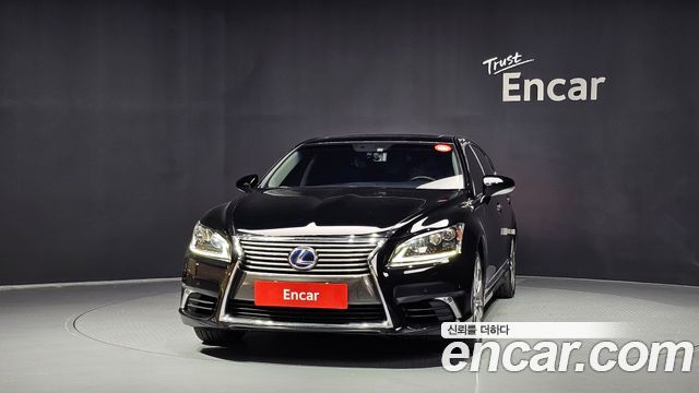 Lexus LS 2016 — photo 3