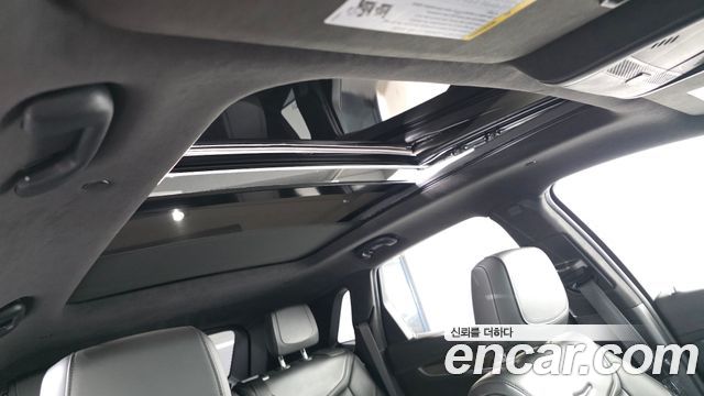 Cadillac XT5 2019 — photo 24