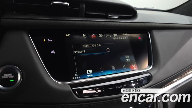 Cadillac XT5 2019 — photo 33