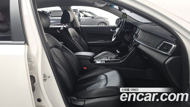 Kia K5 2020 — photo 11