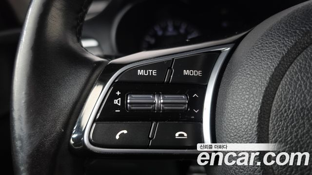 Kia K5 2020 — photo 17