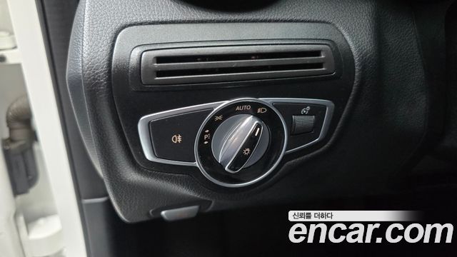 Mercedes-Benz C-Class 2016 — photo 18
