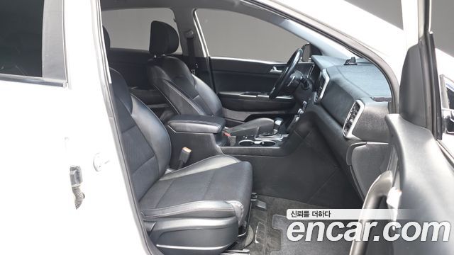 Kia Sportage 2022 — photo 17