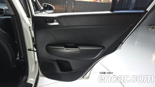 Kia Sportage 2022 — photo 15