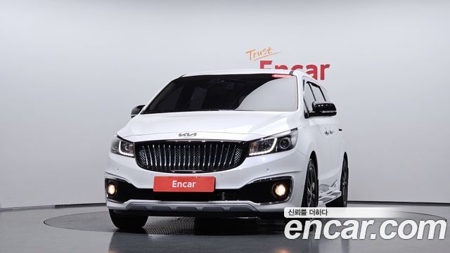 Kia Canival 2018 — photo 3