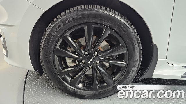 Kia Canival 2018 — photo 5
