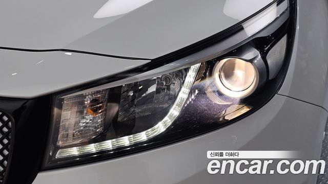Kia Canival 2018 — photo 8