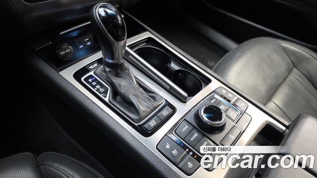 Hyundai Genesis 2016 — photo 9