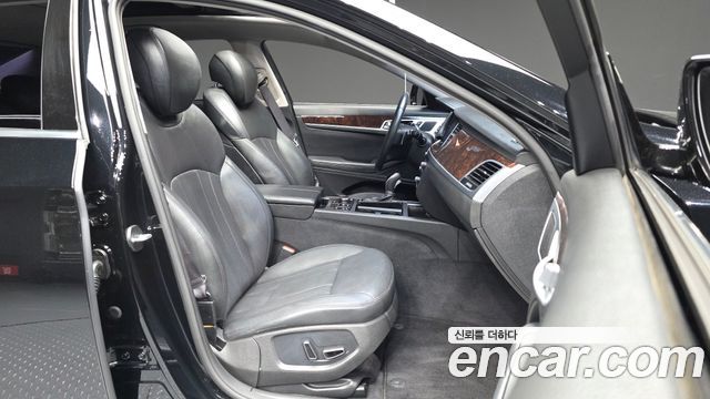 Hyundai Genesis 2016 — photo 11