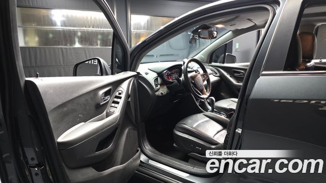Chevrolet Korea Trax 2018 — photo 13