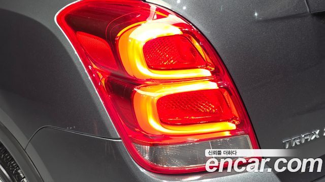 Chevrolet Korea Trax 2018 — photo 9