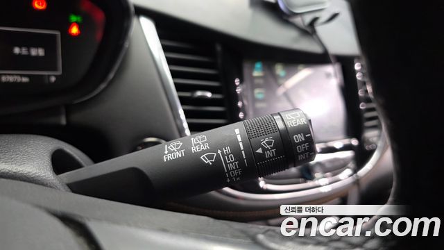 Chevrolet Korea Trax 2018 — photo 28