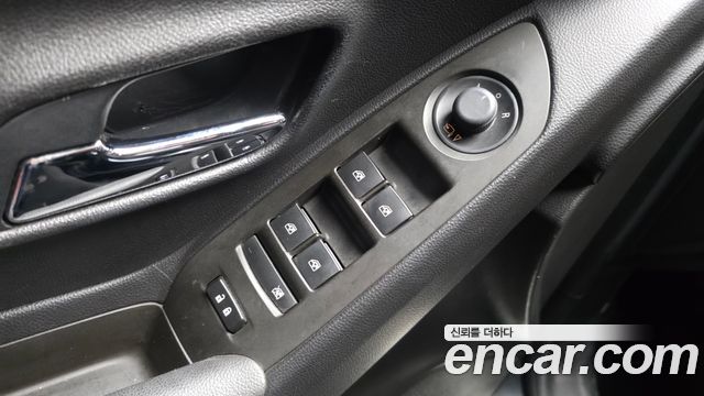 Chevrolet Korea Trax 2018 — photo 29