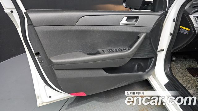 Hyundai Sonata 2015 — photo 14