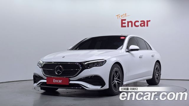 Mercedes-Benz E-Class 2026 — photo 1