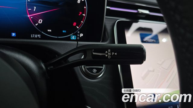 Mercedes-Benz E-Class 2026 — photo 9