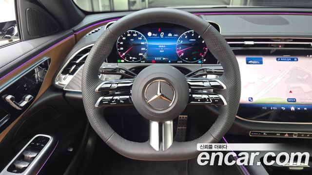 Mercedes-Benz E-Class 2026 — photo 13