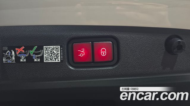 Mercedes-Benz E-Class 2026 — photo 19