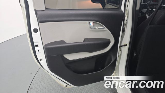 Kia RAY 2022 — photo 15